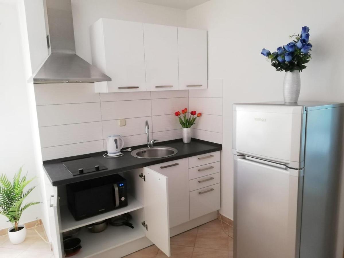 זאדאר Apartment Toni With Private Parking מראה חיצוני תמונה